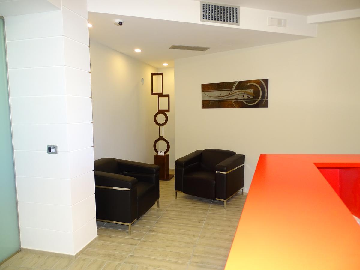 B&B Carrabs Battipaglia Bagian luar foto